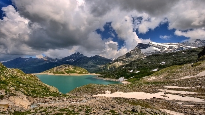 Fond écran HD paysage de montagne altitude avec lac téléchargement gratuit wallpaper pour PC Mac tablette smartphone