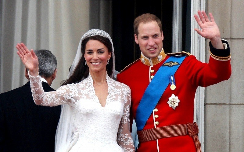 William Kate Royal Wedding balcon fond d'écran wallpaper HD télécharger gratuit