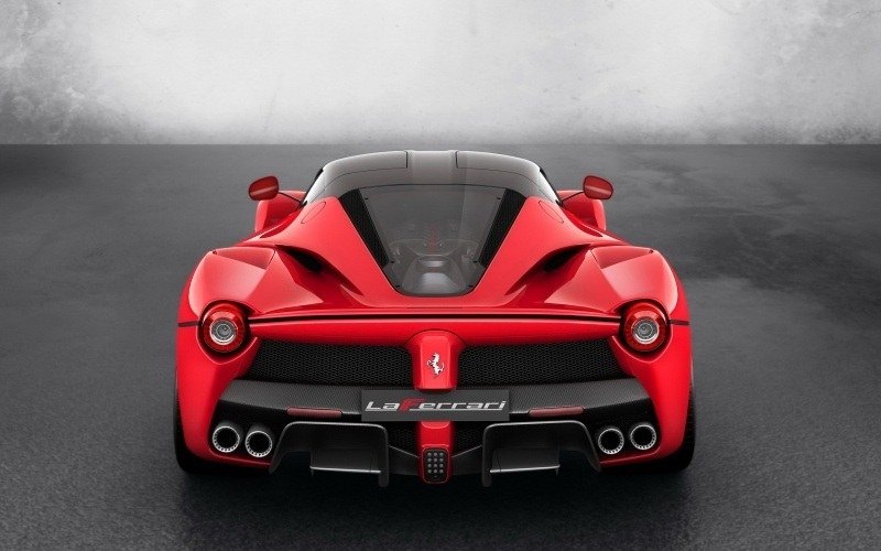 fond d'écran hd voiture automobile Ferrari laferrari red vue arriére back background photo
