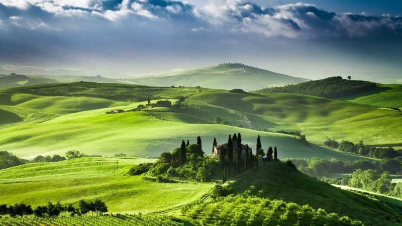 fond écran HD Toscane en Italie champs vert photo wallpaper