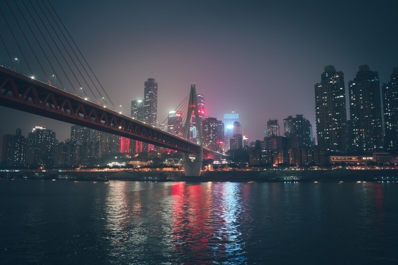 Fond écran ville Chine ChongQing pont sur rivière la nuit gratte ciel Full HD wallpaper free download